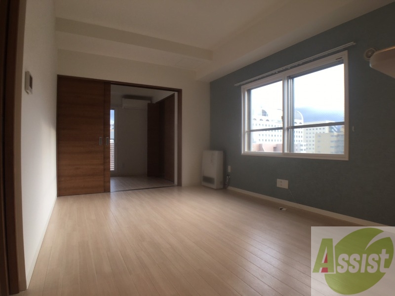 居室・リビング　広くてキレイなお部屋が広がっていて、充実した生活が送れそう。