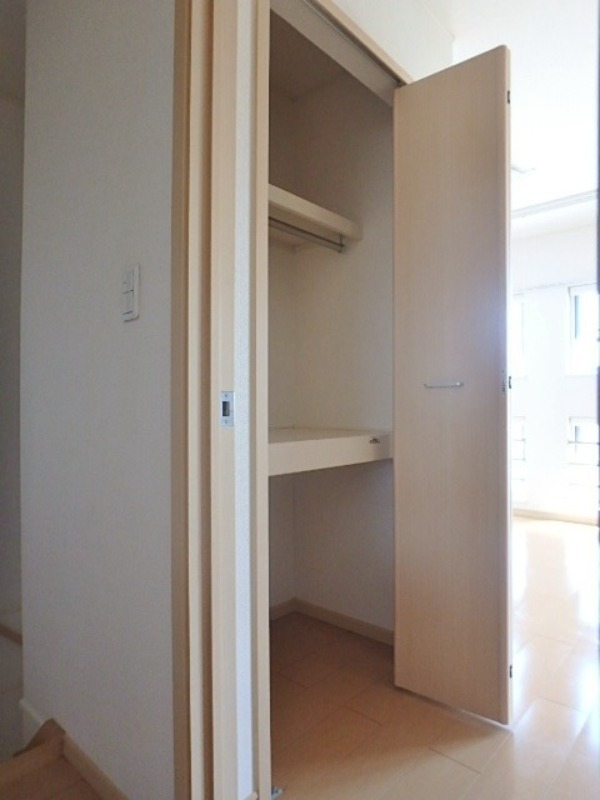 収納　図面と現状に相違がある場合には現状を優先