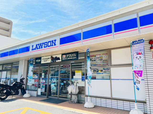 コンビニ　セブンイレブン（コンビニ）まで481m