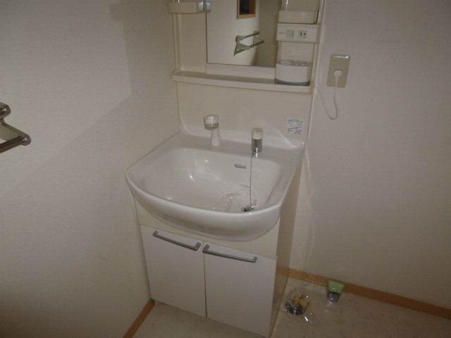 洗面設備　洗髪洗面台