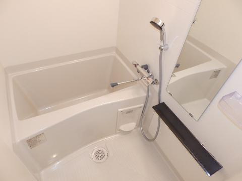 バス・シャワールーム　バス（イメージ）