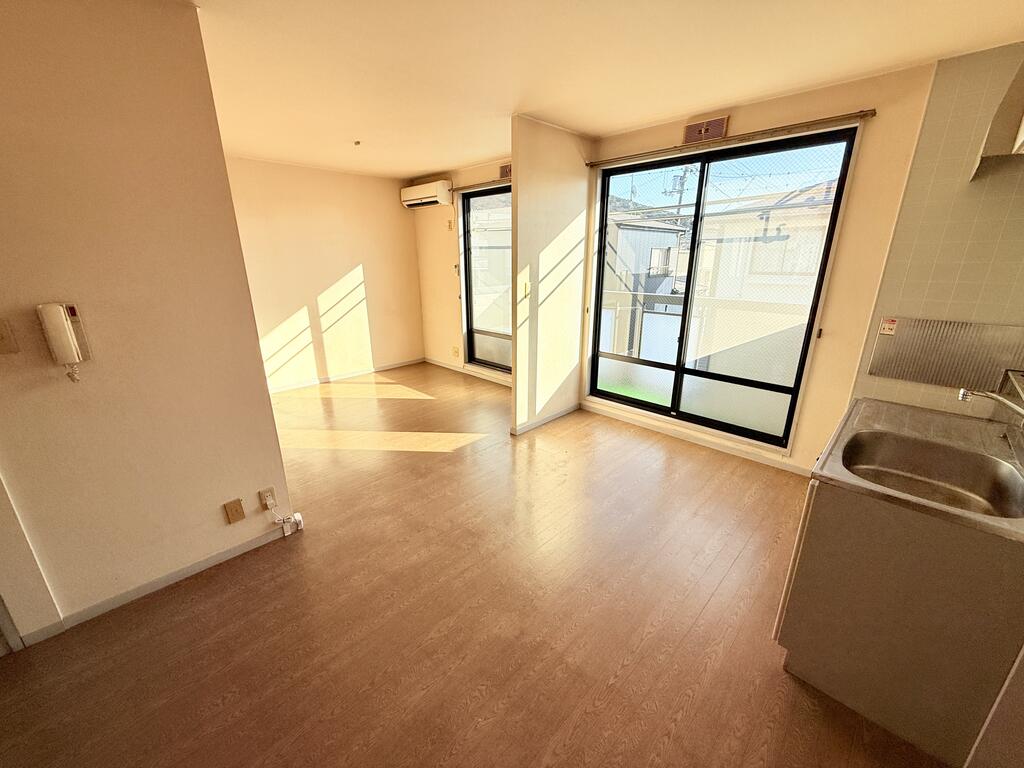 居室・リビング　10.5帖のLDKです。