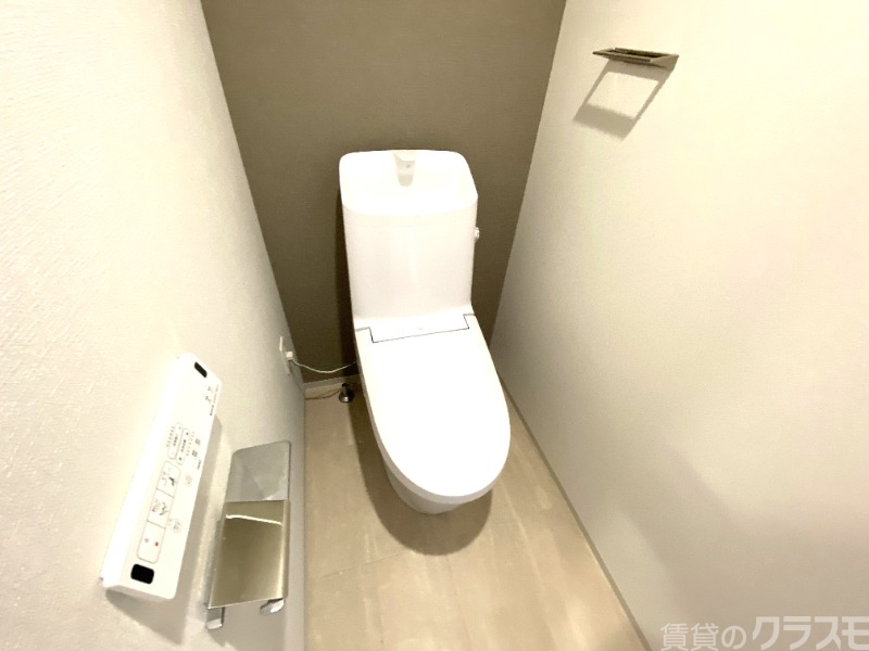 トイレ　温水洗浄便座です！