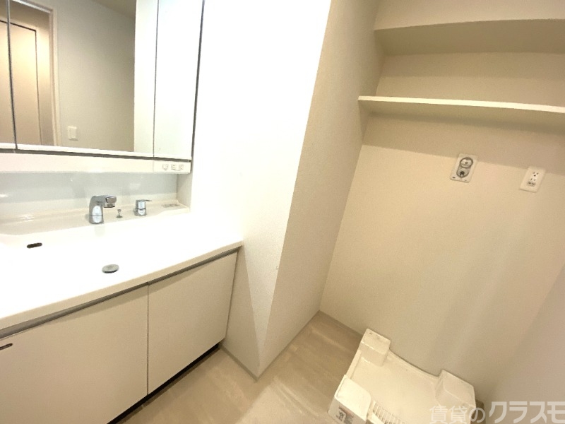 洗面設備　朝の支度はココで！