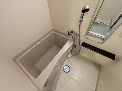 バス・シャワールーム　お風呂で日々の疲れを落としましょう