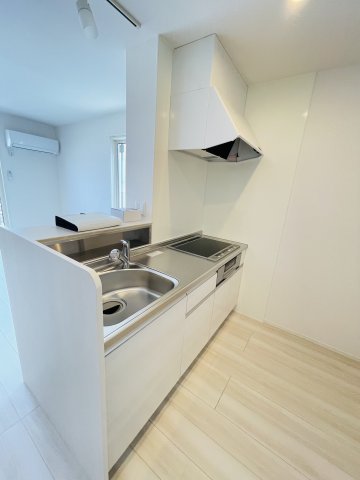 キッチン　写真はB201号室