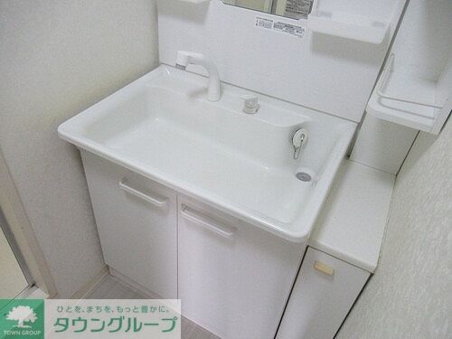 洗面設備　洗面化粧台