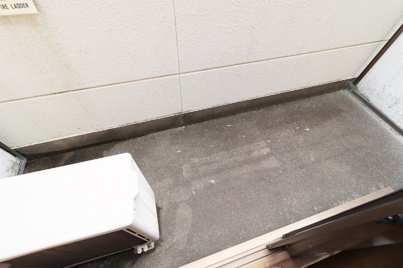 バルコニー　図面と現状に相違がある場合には現状を優先