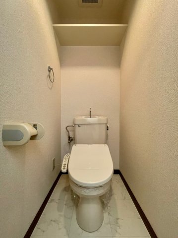 トイレ　清潔感のあるトイレです