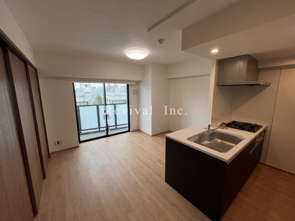 居室・リビング　ゆったりとしたリビングでございます