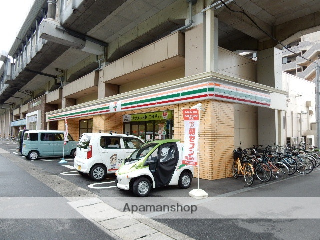 コンビニ　セブンイレブンJR高島駅西店（コンビニ）まで406m