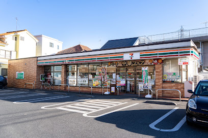 コンビニ　セブンイレブン（コンビニ）まで192m