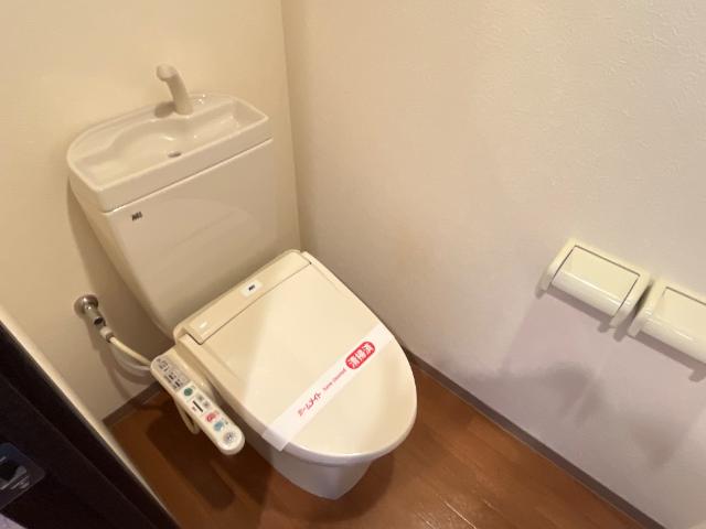 トイレ　シャワー付トイレ