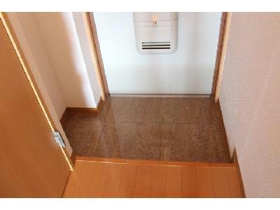 玄関　同型タイプ