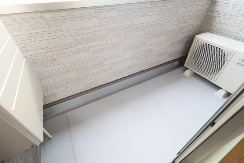 バルコニー　図面と現状に相違がある場合には現状を優先