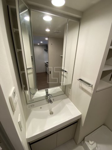 洗面設備　アーバネックス新町　独立洗面台