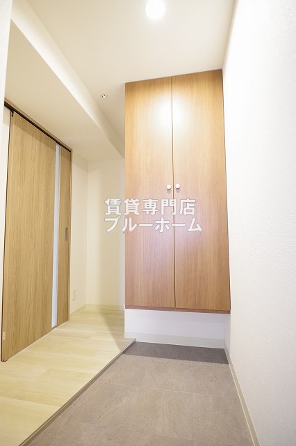 玄関　ゆとりのある玄関！