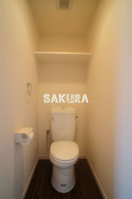 トイレ　清潔感のある水回り♪