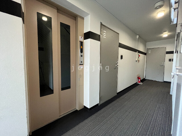 ロビー　ＥＶホール