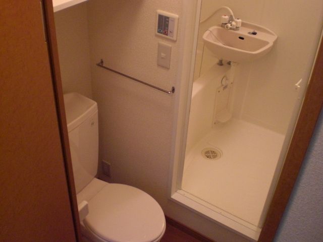 トイレ　お風呂とトイレ