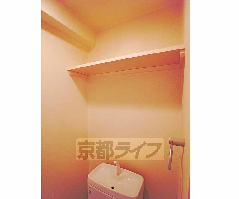 トイレ　トイレ用品の収納に・