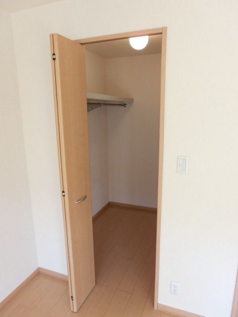 その他設備　大きなウォークインＣＬ完備