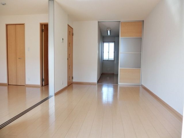 居室・リビング　11.5帖の広々LDK