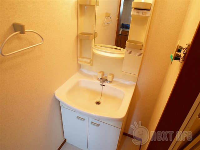 洗面設備　アプリコットハウス