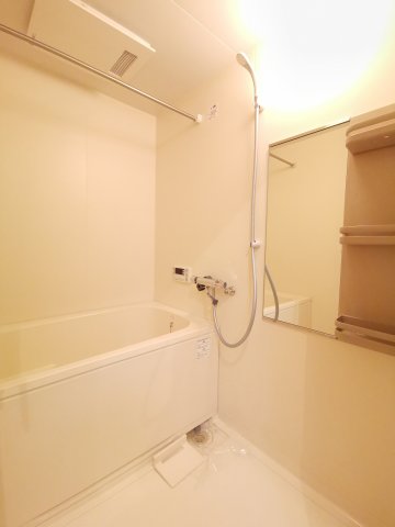 バス・シャワールーム　日々の疲れを癒すお風呂付です