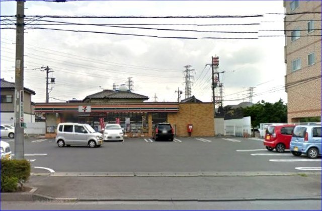 コンビニ　セブンイレブン小山城北店（コンビニ）まで664m