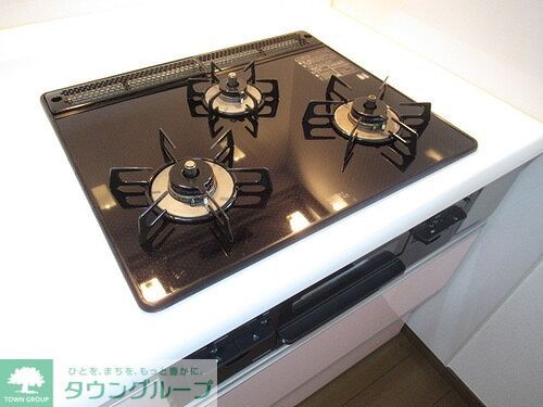 その他設備　３口ガスコンロ　※前回募集時2020年10月の写真