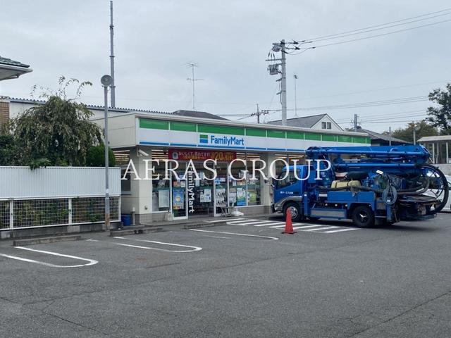 コンビニ　ファミリーマート柴崎町六丁目店（コンビニ）まで506m