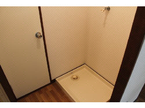 その他設備　洗濯機置場同型タイプ