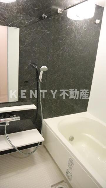 バス・シャワールーム　日々の疲れを癒すお風呂付です