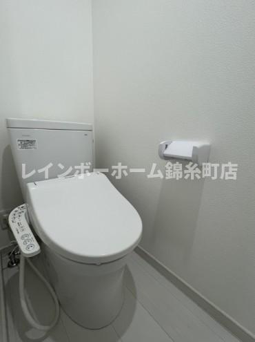トイレ　※建築中のため同施工会社参考写真となります。