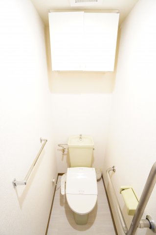 トイレ　※同物件・同タイプの写真です。