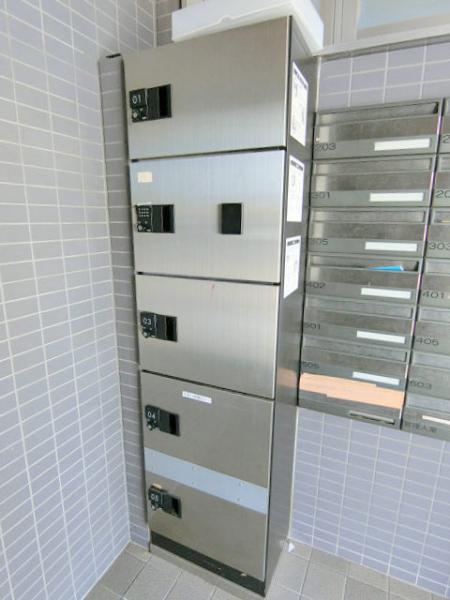 その他　★宅配ボックス★