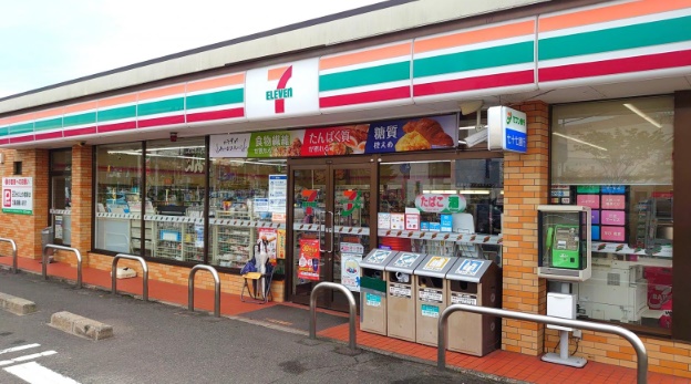 コンビニ　セブンイレブン仙台愛子駅前店（コンビニ）まで735m