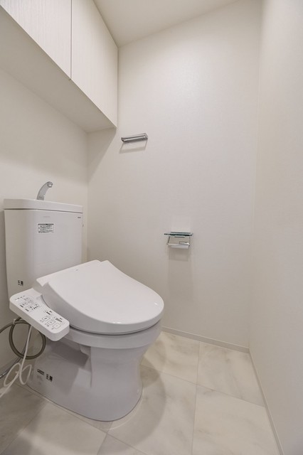 トイレ　※写真は同タイプ住戸です。