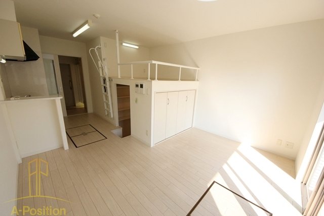 居室・リビング　ARROW FIELDS壱番館（アローフィールズ壱番館）