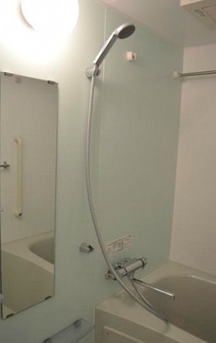 バス・シャワールーム　☆ゆっくりくつろげるお風呂☆