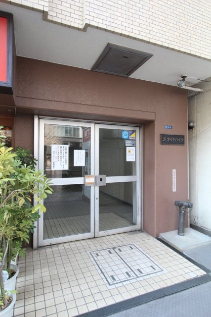 エントランス　毎日通るエントランスはこのようになっています