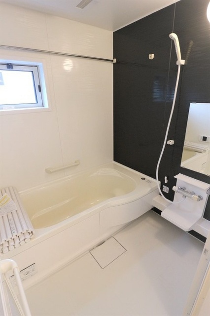 バス・シャワールーム　バスルーム