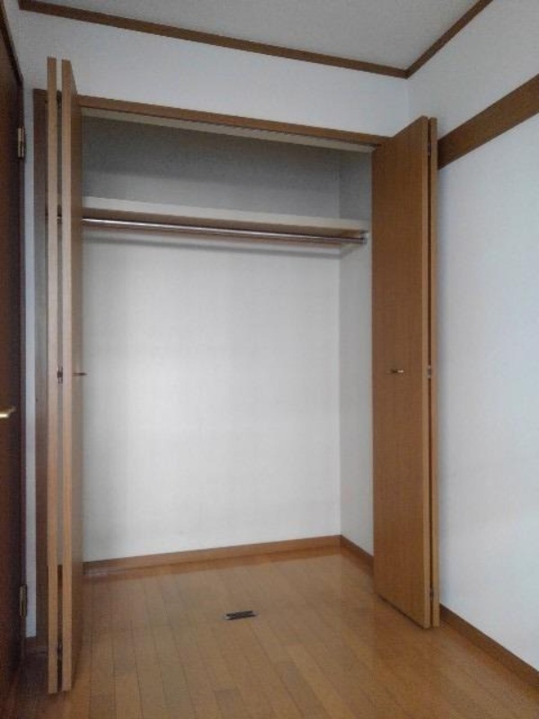 収納　図面と現状に相違がある場合には現状を優先