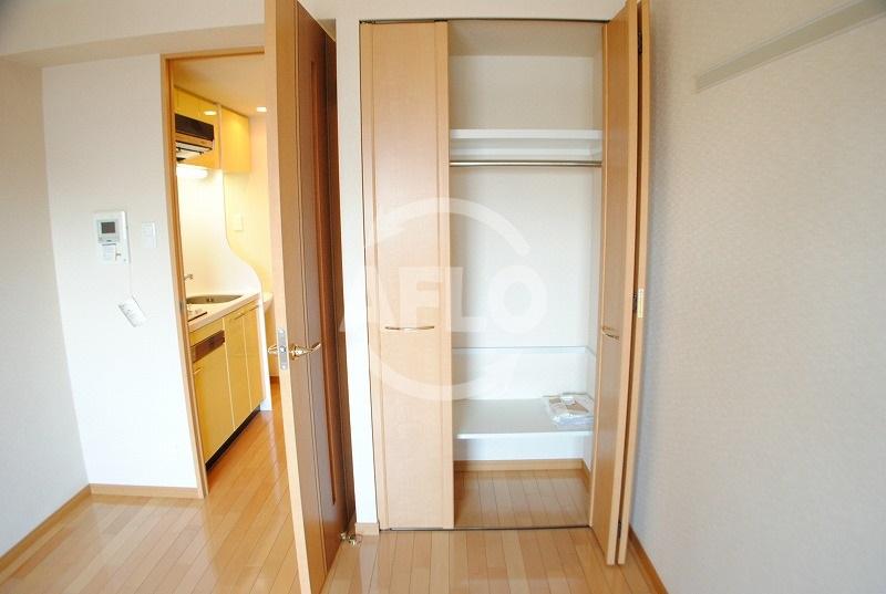 収納　プレサンス心斎橋タイミックス　クローゼット