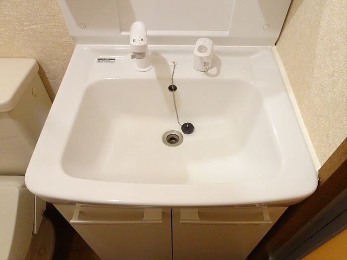 洗面設備　独立洗面化粧台付き
