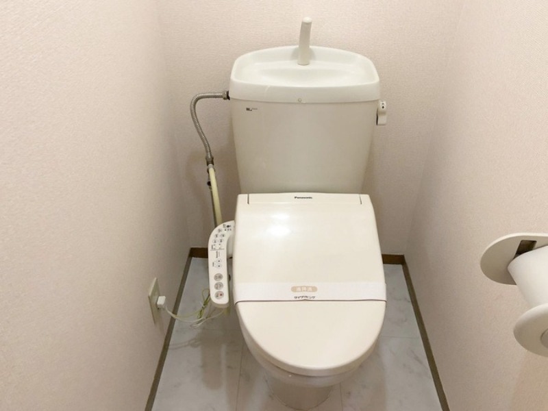 トイレ　図面と現状に相違がある場合には現状を優先