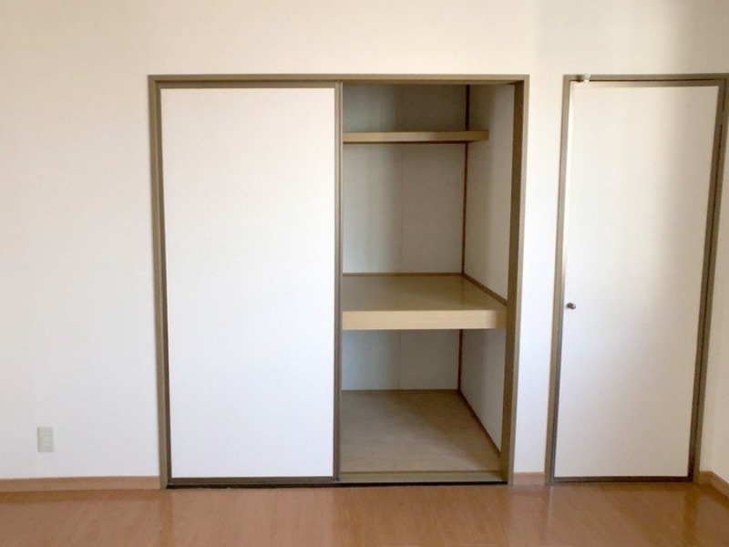 収納　図面と現状に相違がある場合には現状を優先