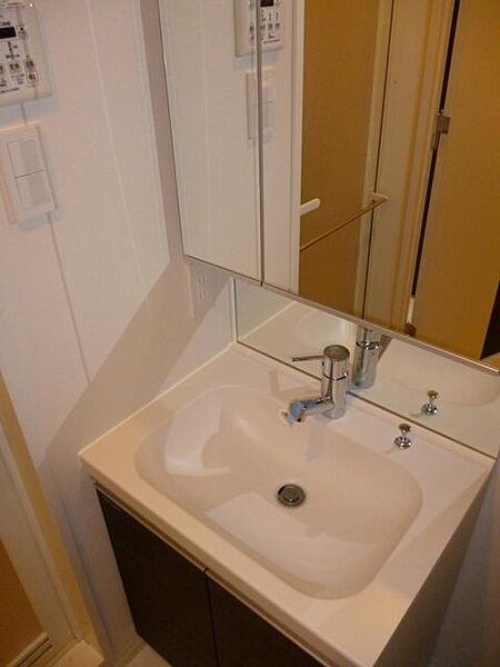 洗面設備　弊社は都内全域の物件が仲介手数料最大無料でご紹介可能です！