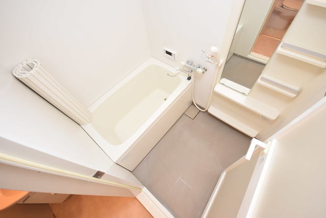 バス・シャワールーム　お風呂